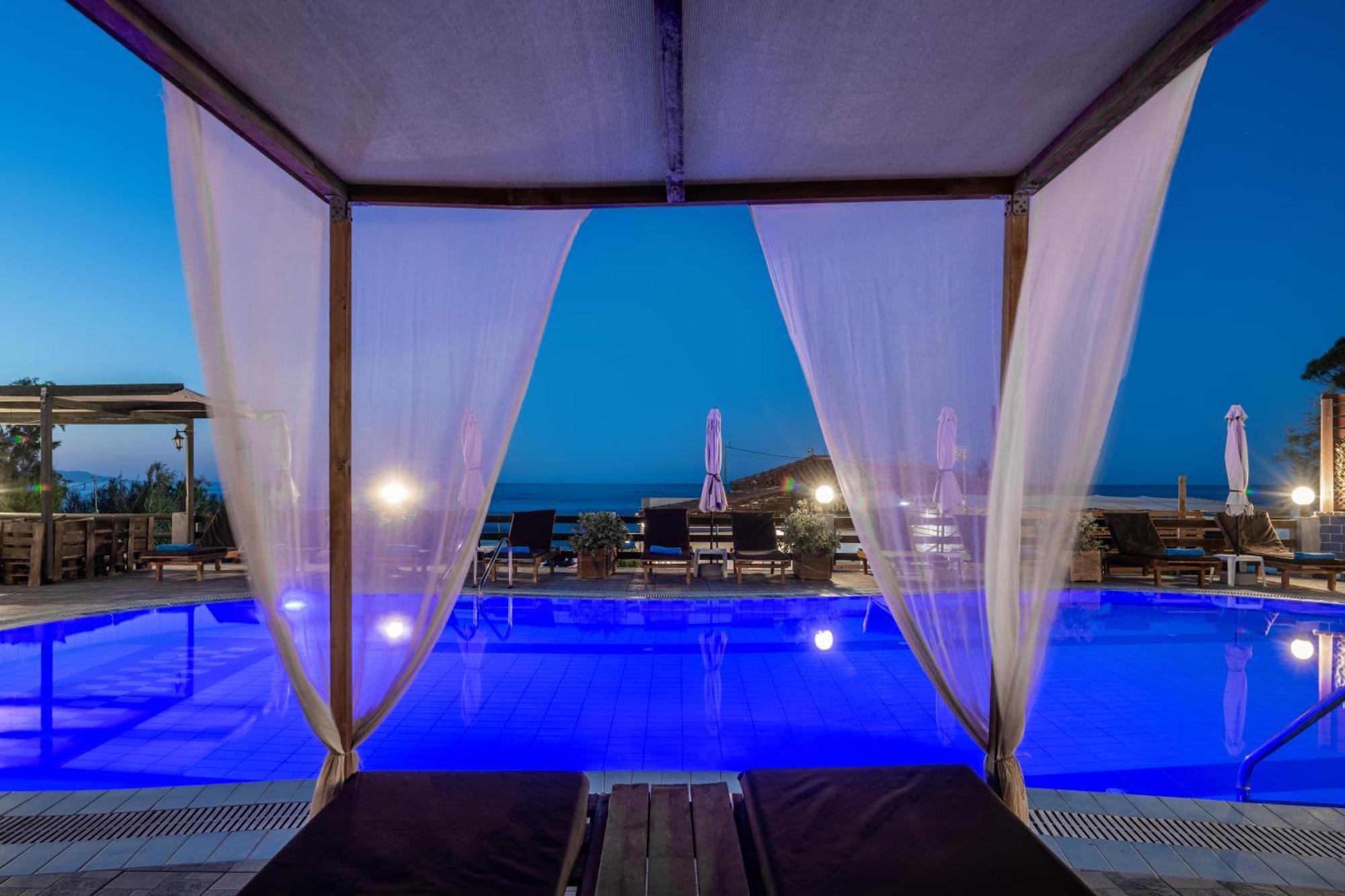 אמודי Amarylis Beachfront Studios מראה חיצוני תמונה