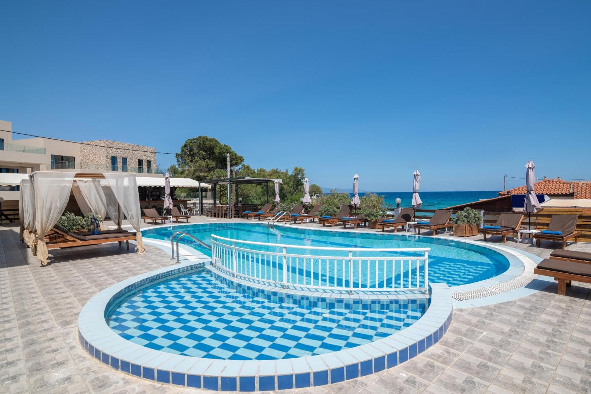 אמודי Amarylis Beachfront Studios מראה חיצוני תמונה