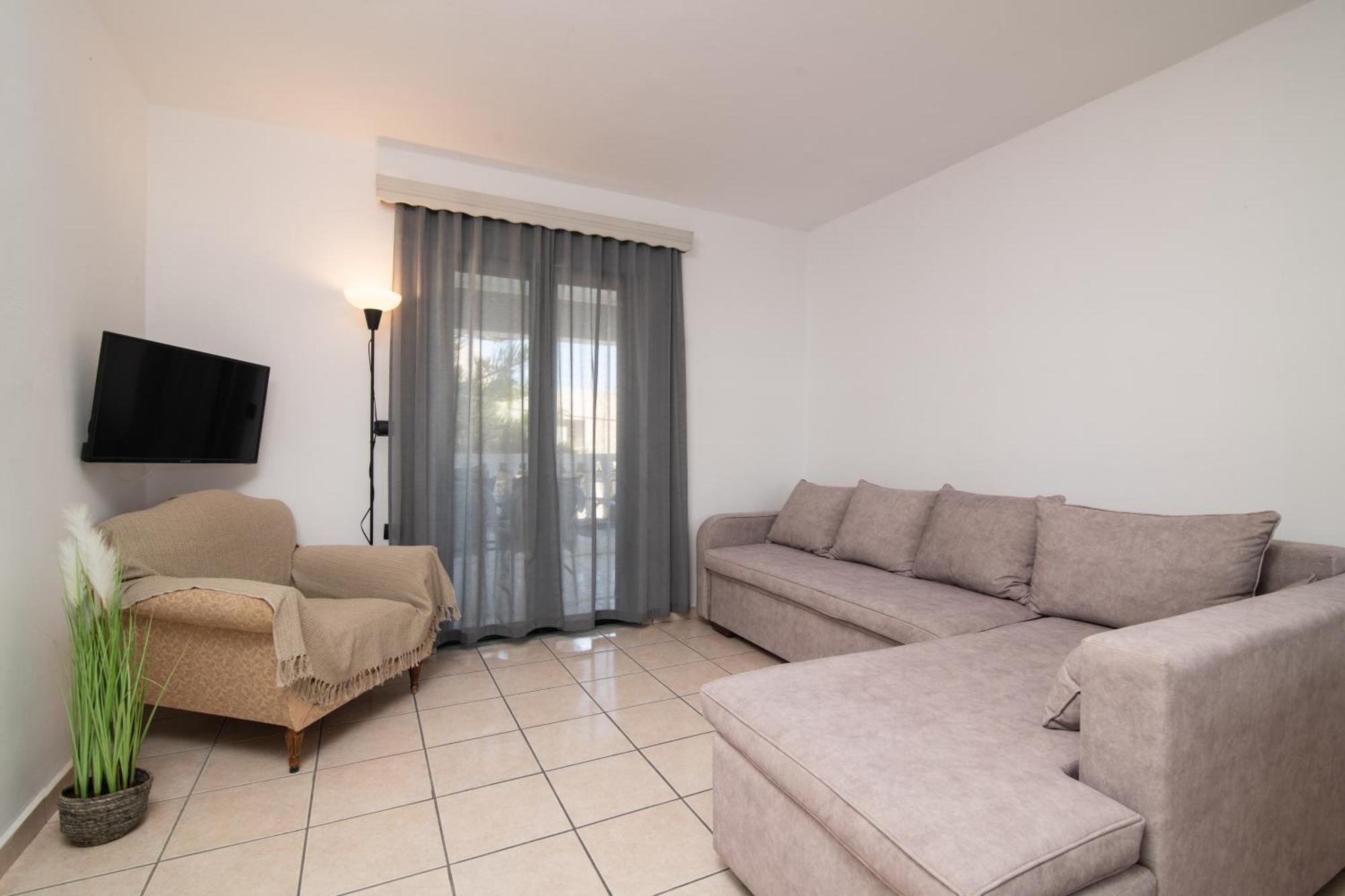 אמודי Amarylis Beachfront Studios מראה חיצוני תמונה